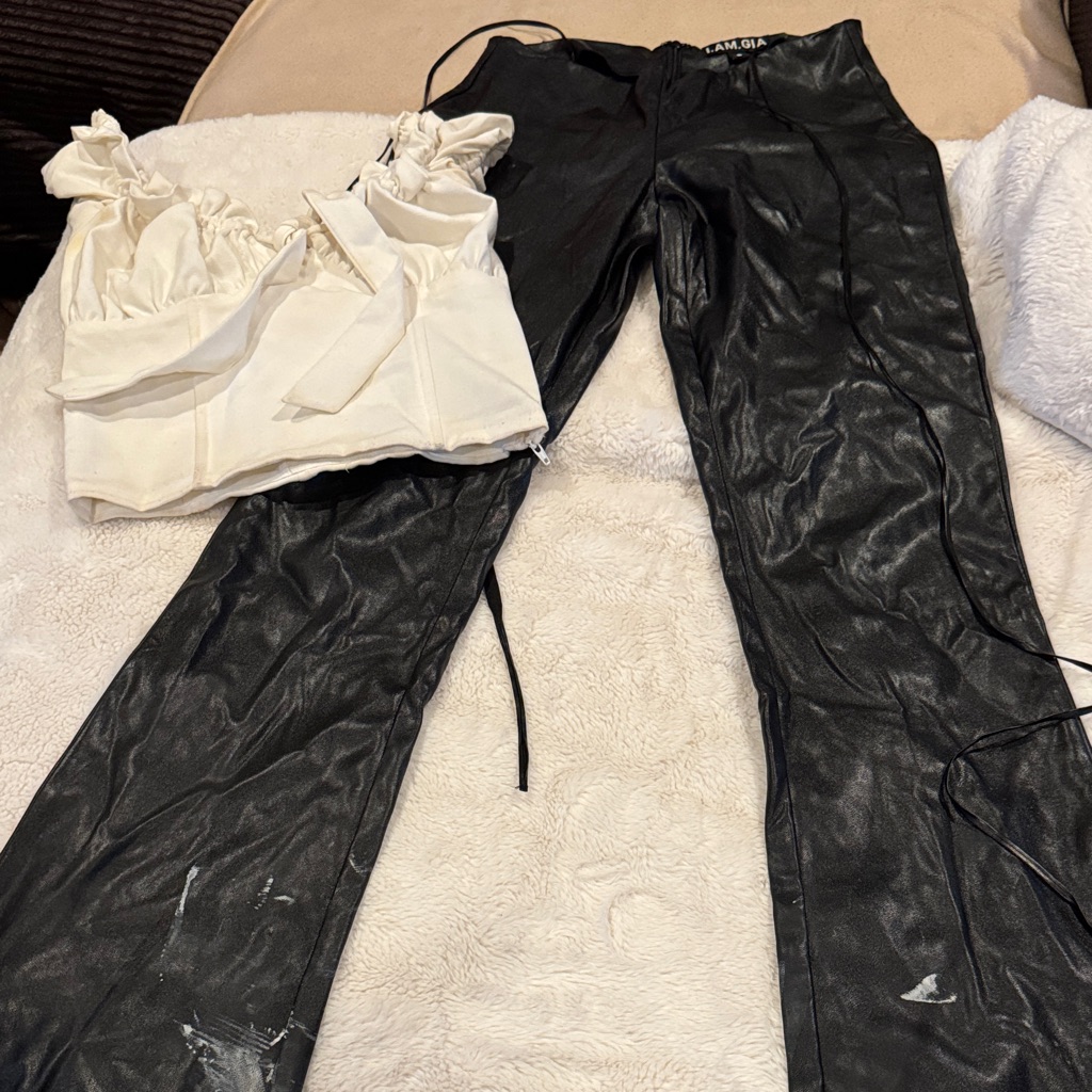 Stylish Black Pleather Pants And Thick Cream Corset Top For Women